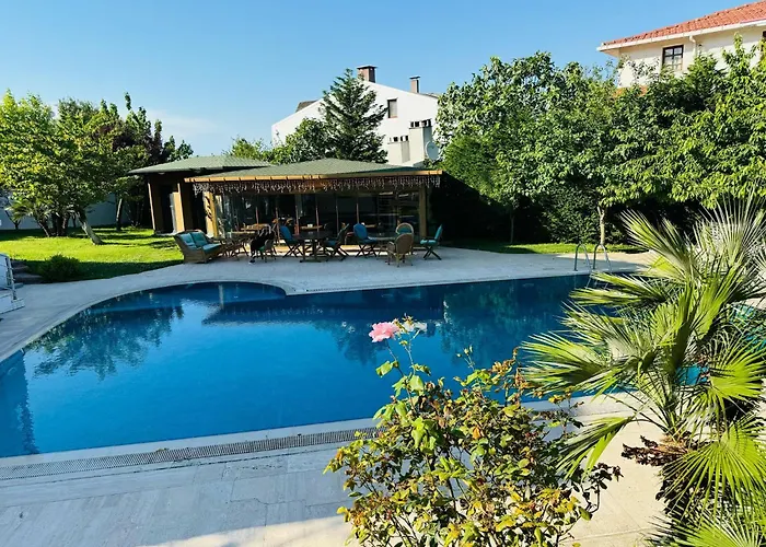 Treekos Suite Hotel Istanbul Airport