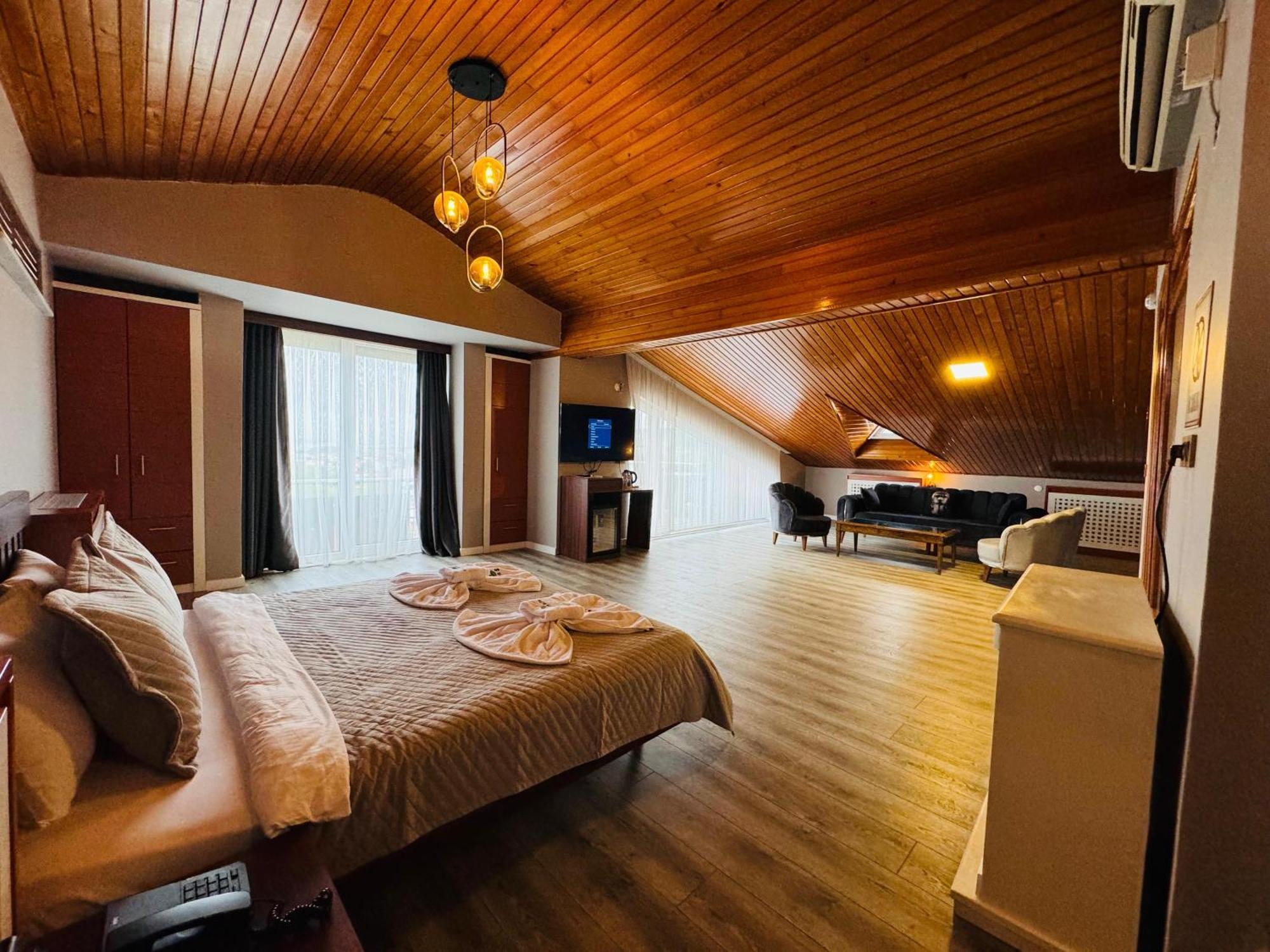 Hotel Treekos Istanbul Airport 4*
