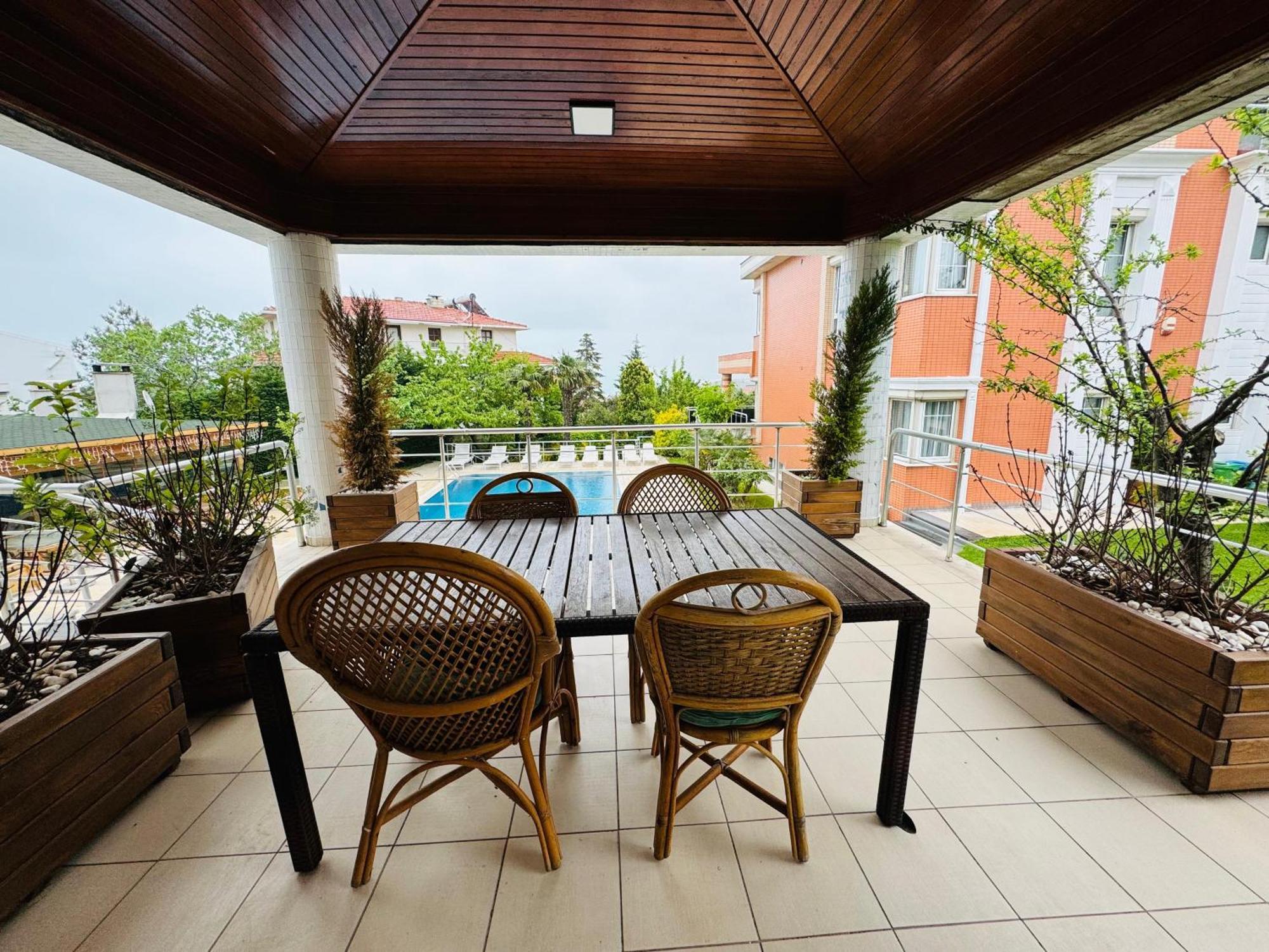 Hotel Treekos Istanbul Airport