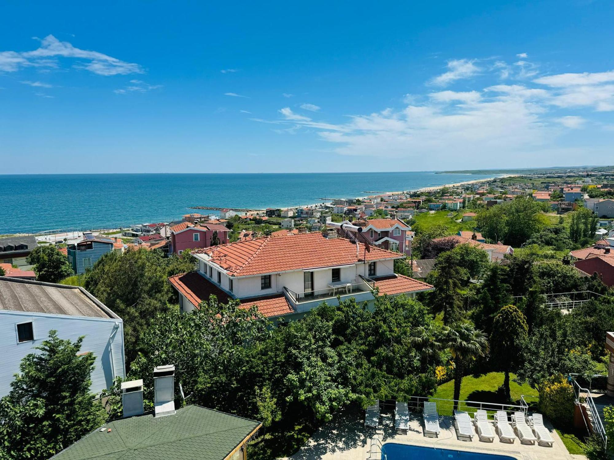 Treekos Istanbul Airport Otel 4*